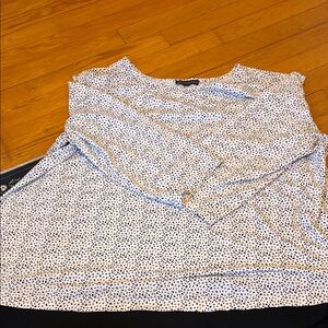 Women's White Black Dot Quarter-Sleeve Top